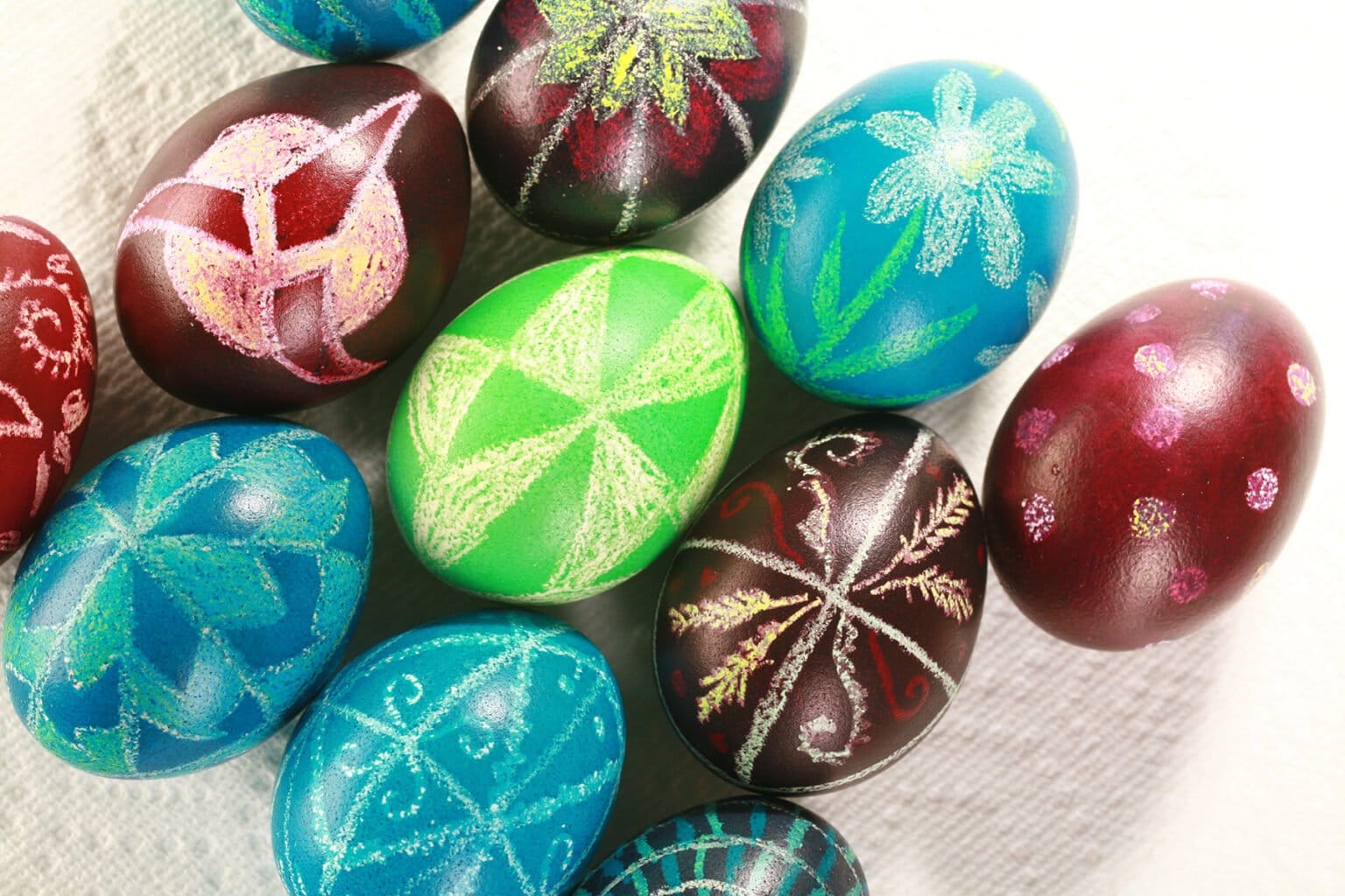 Easy 4 Color Pysanky Designs