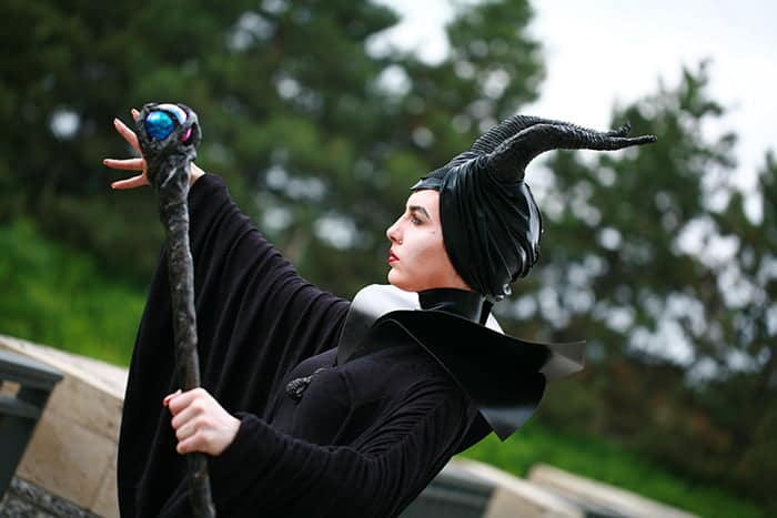 How I Made That: Maleficent's Horns / Headpiece - Celebration Generation