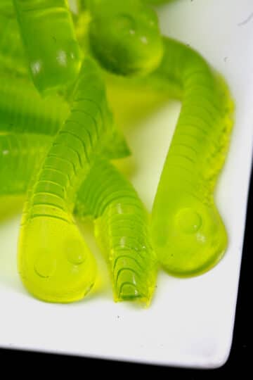 Homemade Dill Pickle Gummy Worms Recipe - Celebration Generation