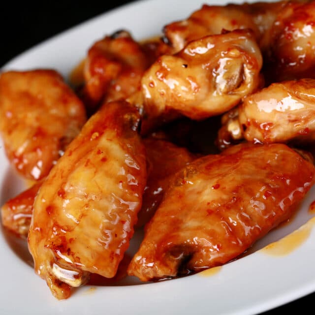 Honey Jeow Glazed Wings Recipe [Honey Sriracha, but Better ...