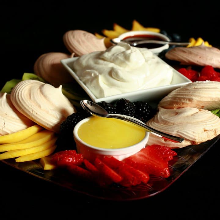 Pavlova Dessert Charcuterie Board Celebration Generation — free download