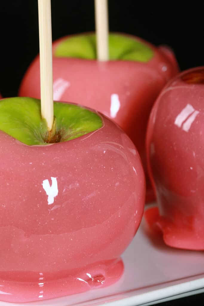 How to Make Candy Apples [Easy & Tasty!] Celebration Generation