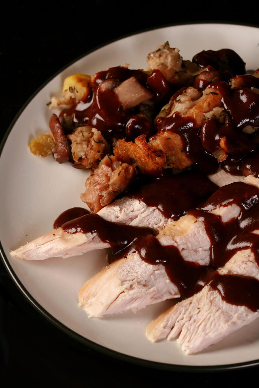 Rich Turkey Gravy Recipe From Drippings - Celebration Generation