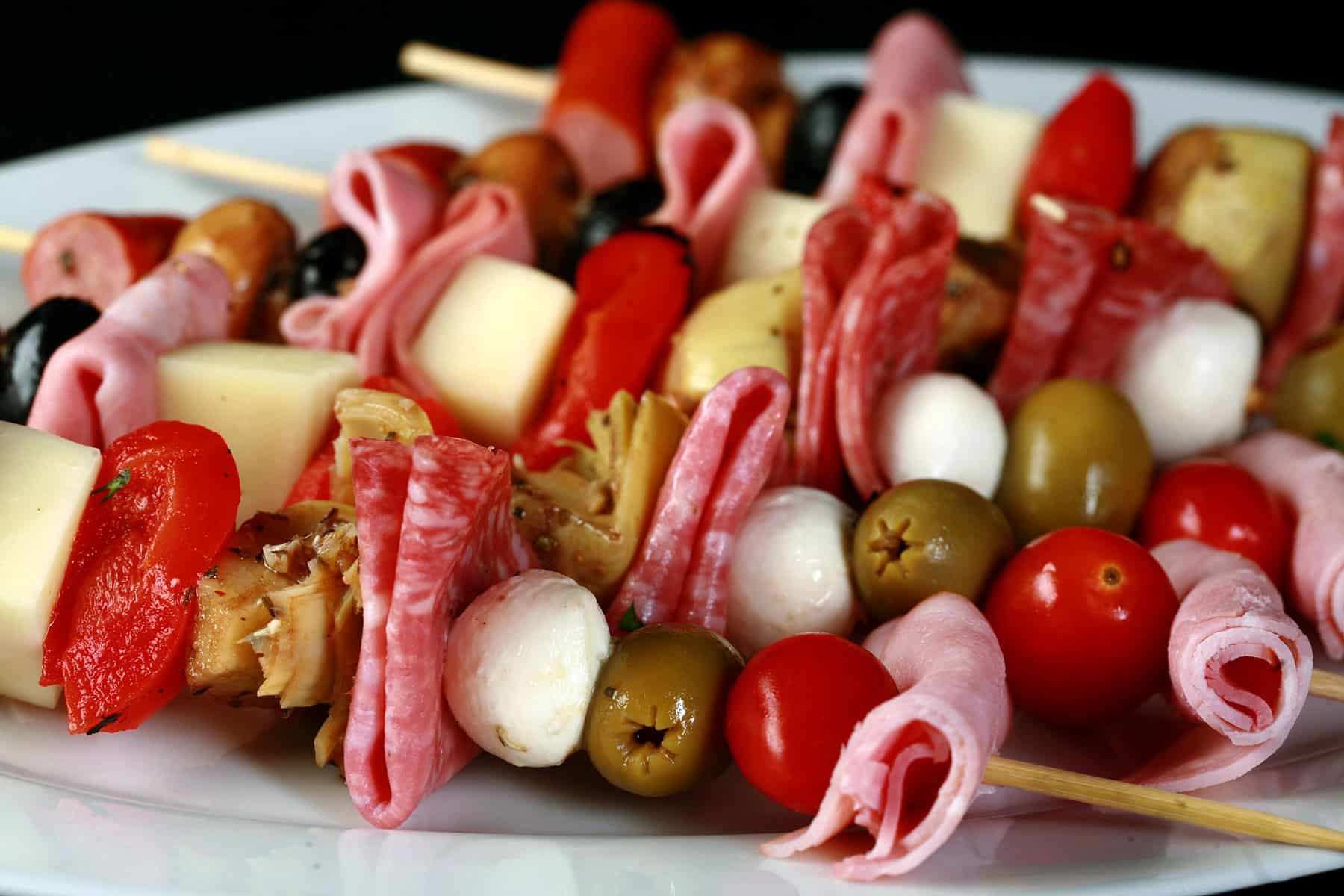 EASY ANTIPASTO SKEWERS + WonkyWonderful